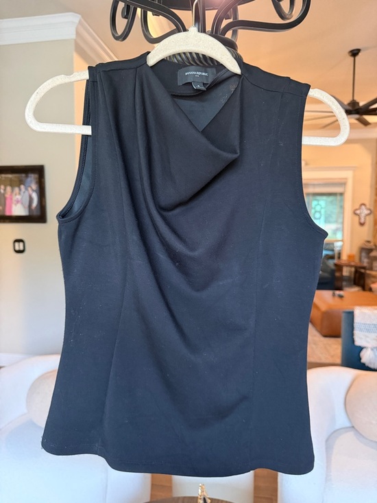 Banana Republic Tops - Banana Republic Black Sleeveless Draped Neck Camisole